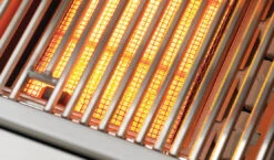 Delta Heat 32” Outdoor Gas Grill W/ Infrared Rotisserie & Sear Zone -PitMaster Shop DH 2013 SearStation crop