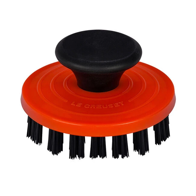 Le Creuset Nylon Grill Pan Brush 4 Le Creuset Nylon Grill Pan Brush - Image 2