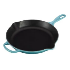 Le Creuset Signature Skillet - 11 3/4" 15 Le Creuset Signature Skillet - 11 3/4" -PitMaster Shop le creuset 12 inch cast iron frypan caribbean blue ls2024 3017